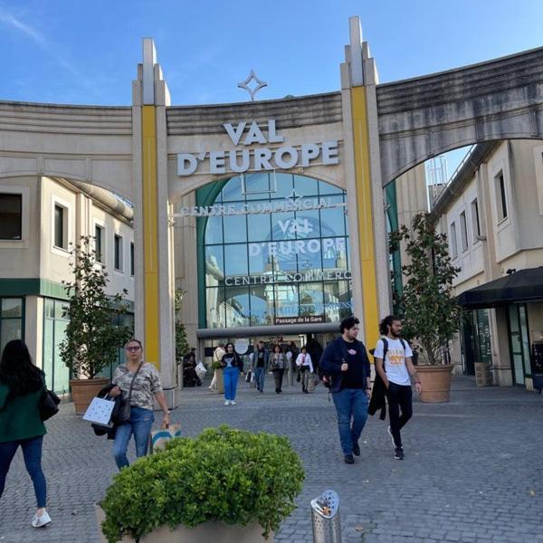 Magic Studio - Disneyland Paris Shopping Village 9 Minutes Chessy  Exterior foto
